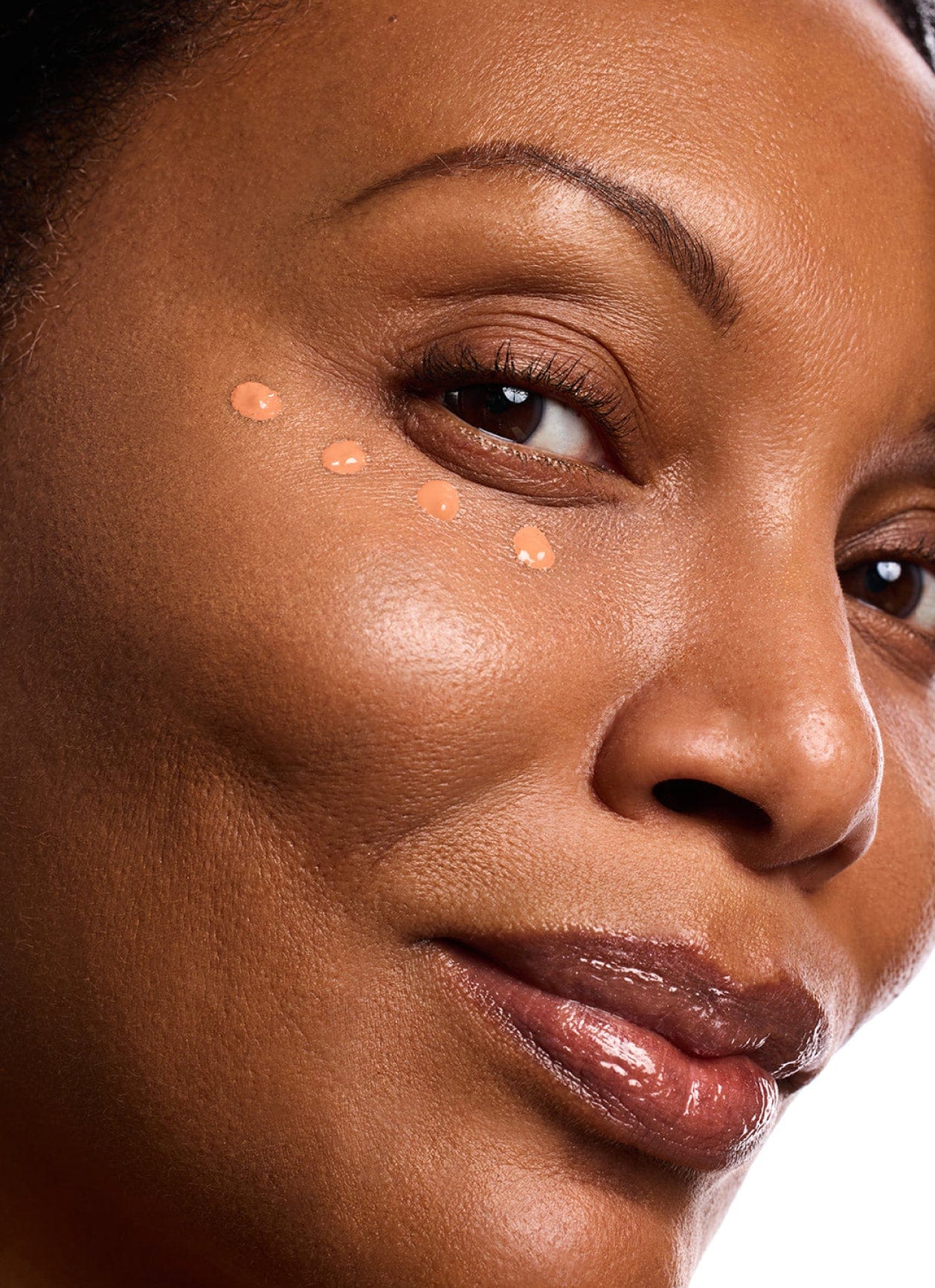 Luminous Eye Corrector SPF®️ 41 - Deep - Image 5
